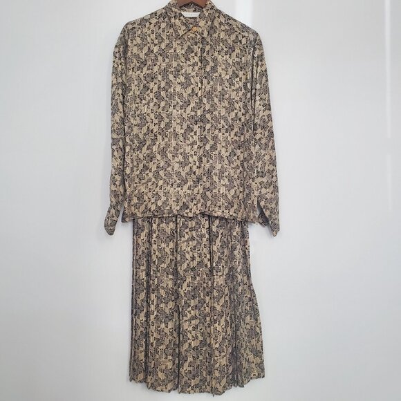 Jhane Barnes Womens Vintage 100% Silk Blouse And Skirt Set Size 8 Tan Geometric